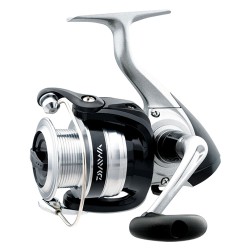 DAIWA STRIKEFORCE 2500-B OLTA MAKINESI - Daiwa