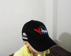V-Team Şapkası - 3